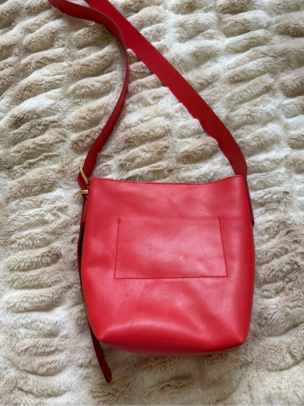 Madewell Tomato Red Leather Adjustable Strap Bucket Bag - Women New With Tags - Picture 3 of 7